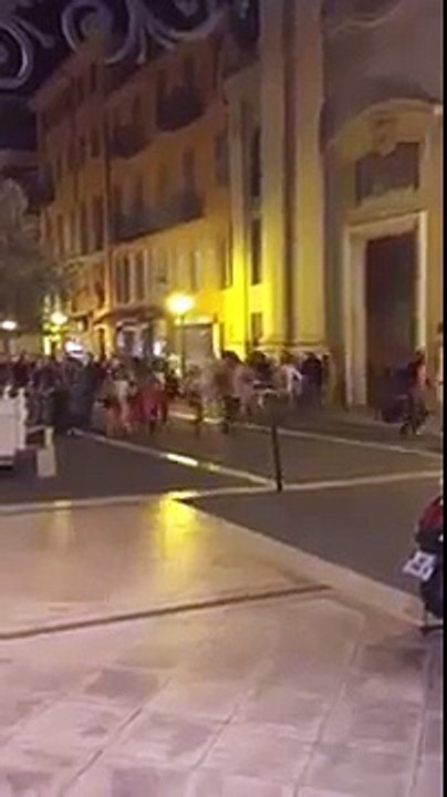 PANIC IN Nice, France AFTER A TRUCK HIT A CROWD GATHERED FOR BASTILLE DAY