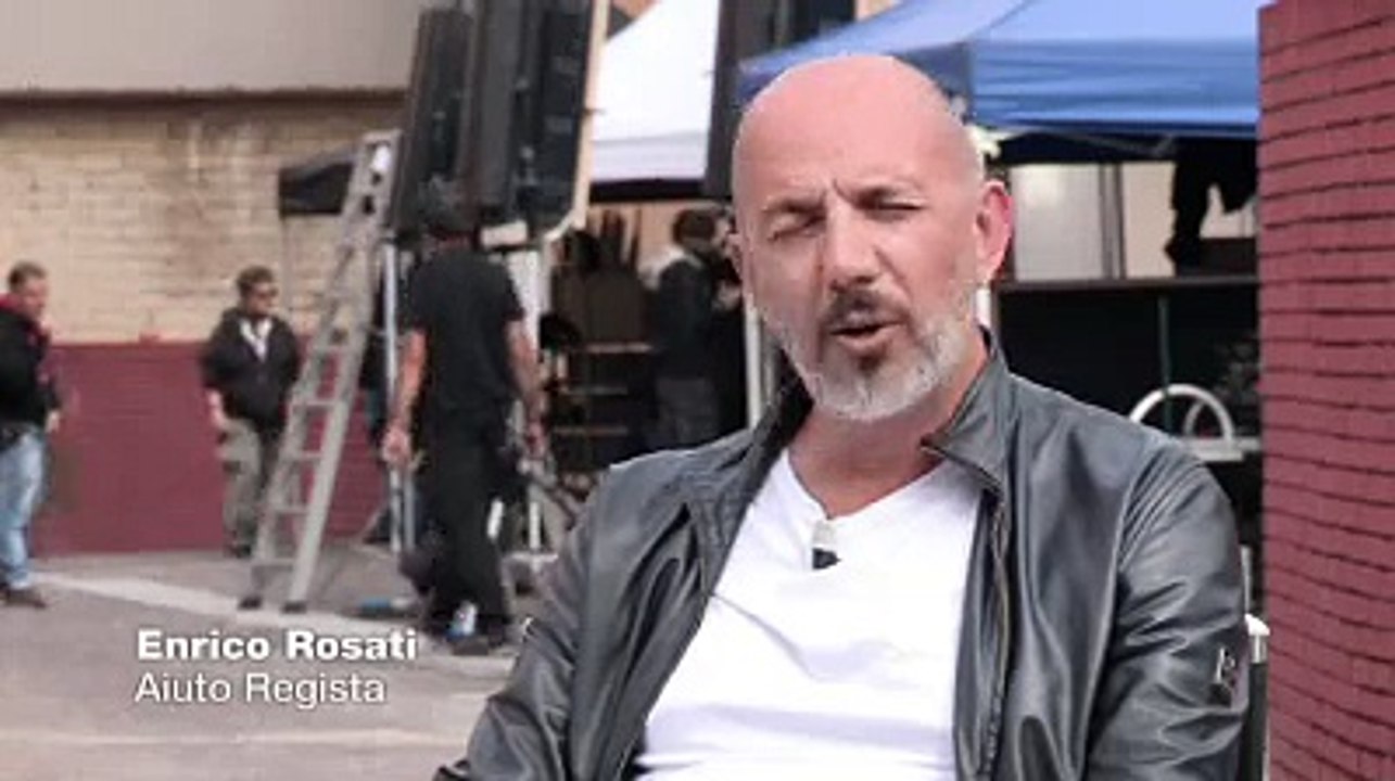 gomorra 2-  episodio 10 inseguimento contromano