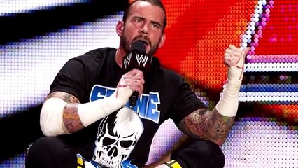 10 Most Amazing Unscripted WWE Moments