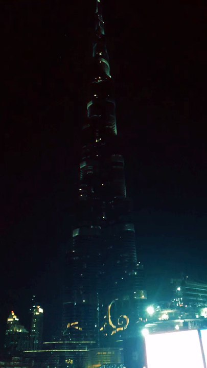 Buraj Khalifa at night ., WOW