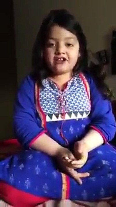 Little cute baby girl teach bachy ko jannat kas...