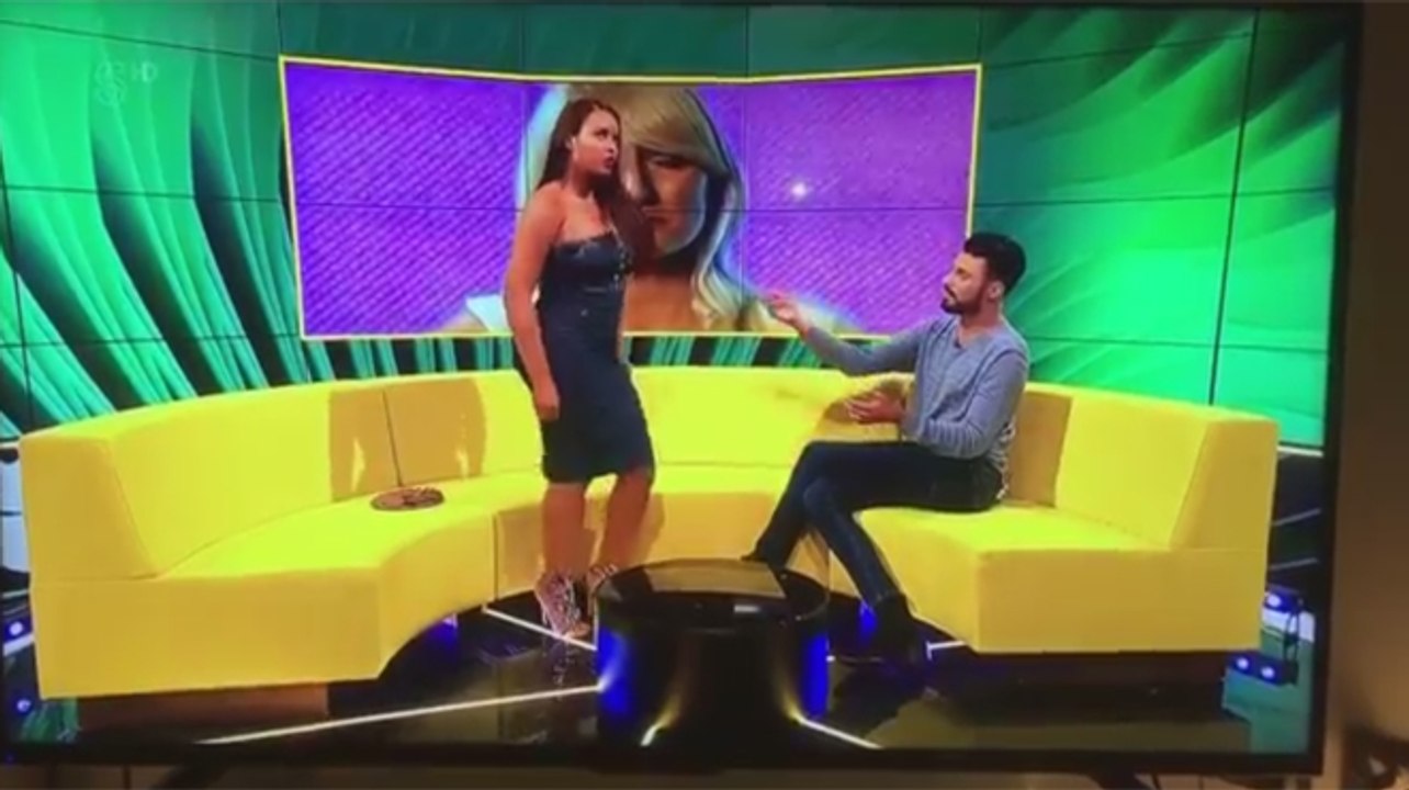 Sa démonstration de danse sexy tourne au drame et fait rire le monde entier
