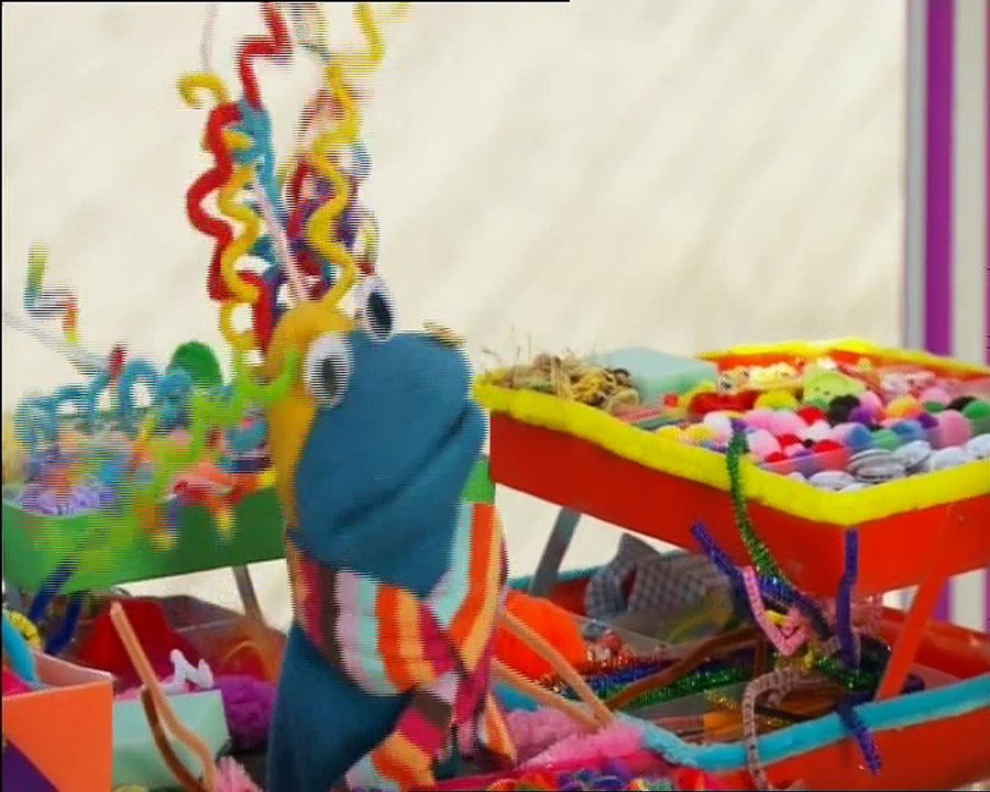 Drippy Jellyfish Make | Mister Maker | ZeeKay Junior