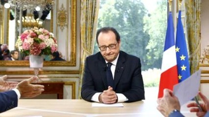 Hollande'nin Konuşmasında Dikkat Çeken Ayrıntı! İlk Kez 'İslâmcı Terör' Dedi