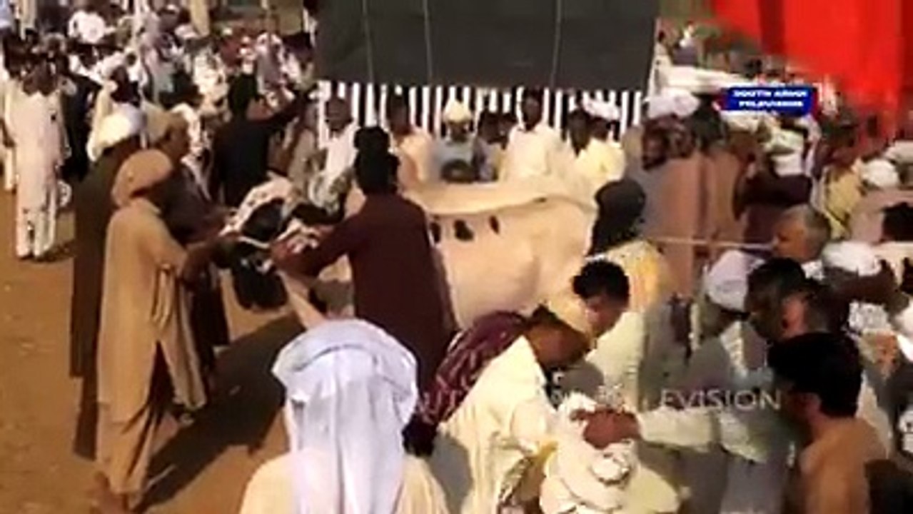 Dangerous Bull Race in Pakistan