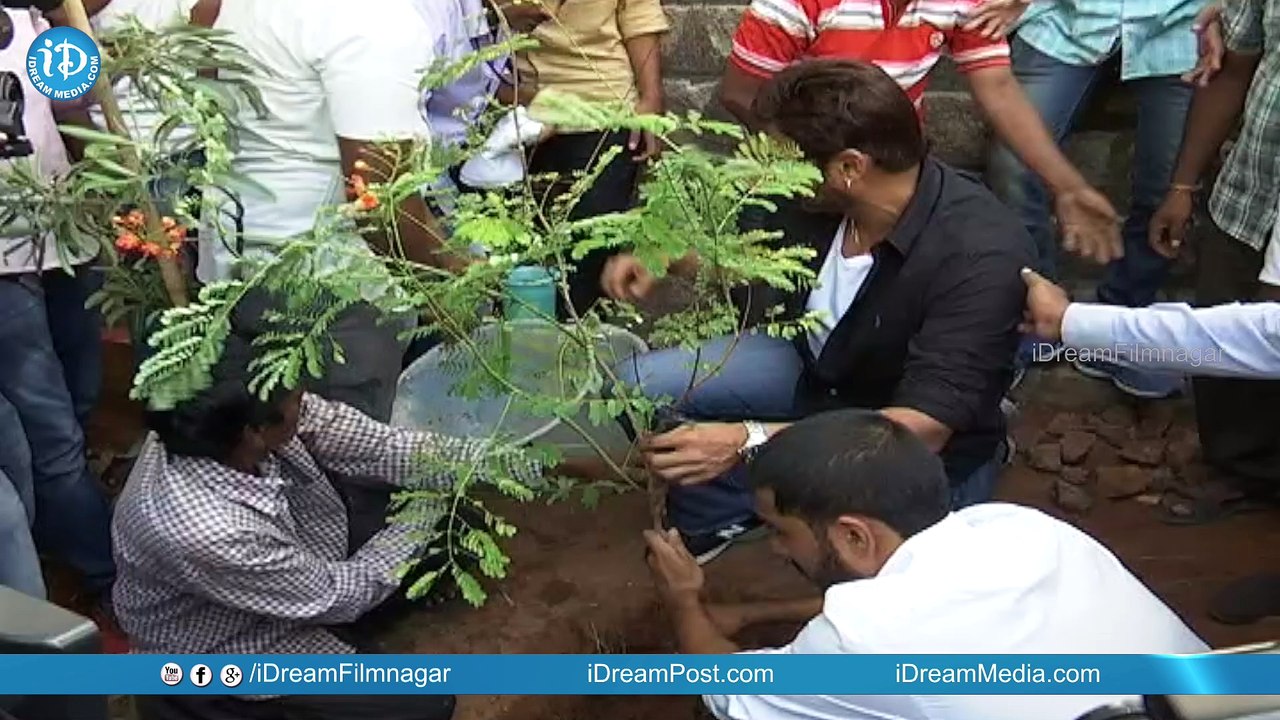 Venkatesh Participates In Haritha Haram || Babu Bangaram | #Harithaharam | iDream Filmagar