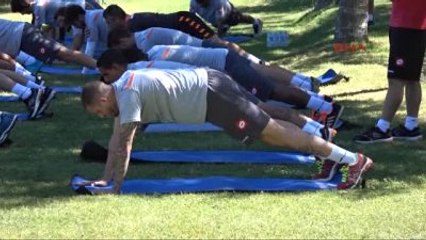 Adanaspor, Sabah Antrenmanı ile Çalışmalarını Sürdürdü