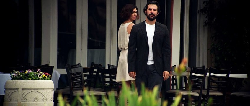 Parce que l amitié c est de l amour... et parce qu' il y a toujours une chanson de Damien qui s y prêtera au mot et à la note près...