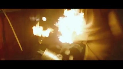 Spectre - - Train Fight Scene - Batista vs James Bond