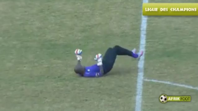 Jacob Banda Goes Crazy During CAF Champions League!