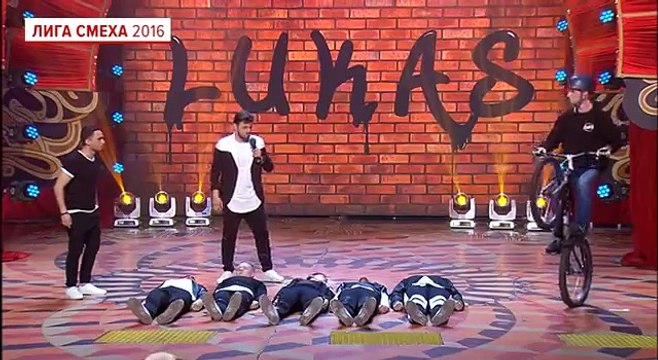 Лукас - Экстремальный прыжок - Лига смеха 2016