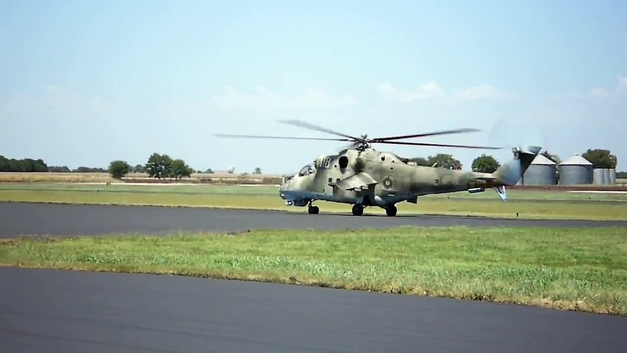 Mi-24 Hind at Lancaster, Texas (Full)