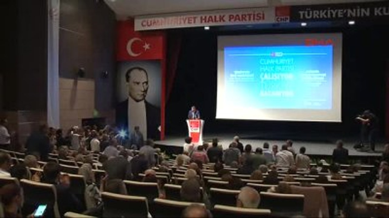 CHP Genel Merkezi'nde Eskişehir Tepebaşı Belediyesi'nin Çalışmalarının Yer Aldığı Sergi Açıldı