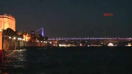 Boğaziçi Köprüsü'nde Fransa Bayrağı 2