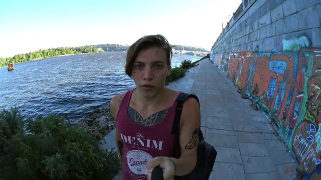 Залез на кран находящийся на мосту. Опасный руфинг