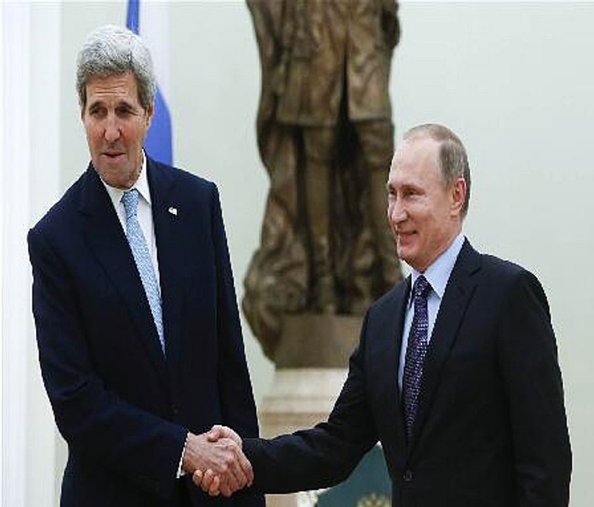 Kerry meets with Putin