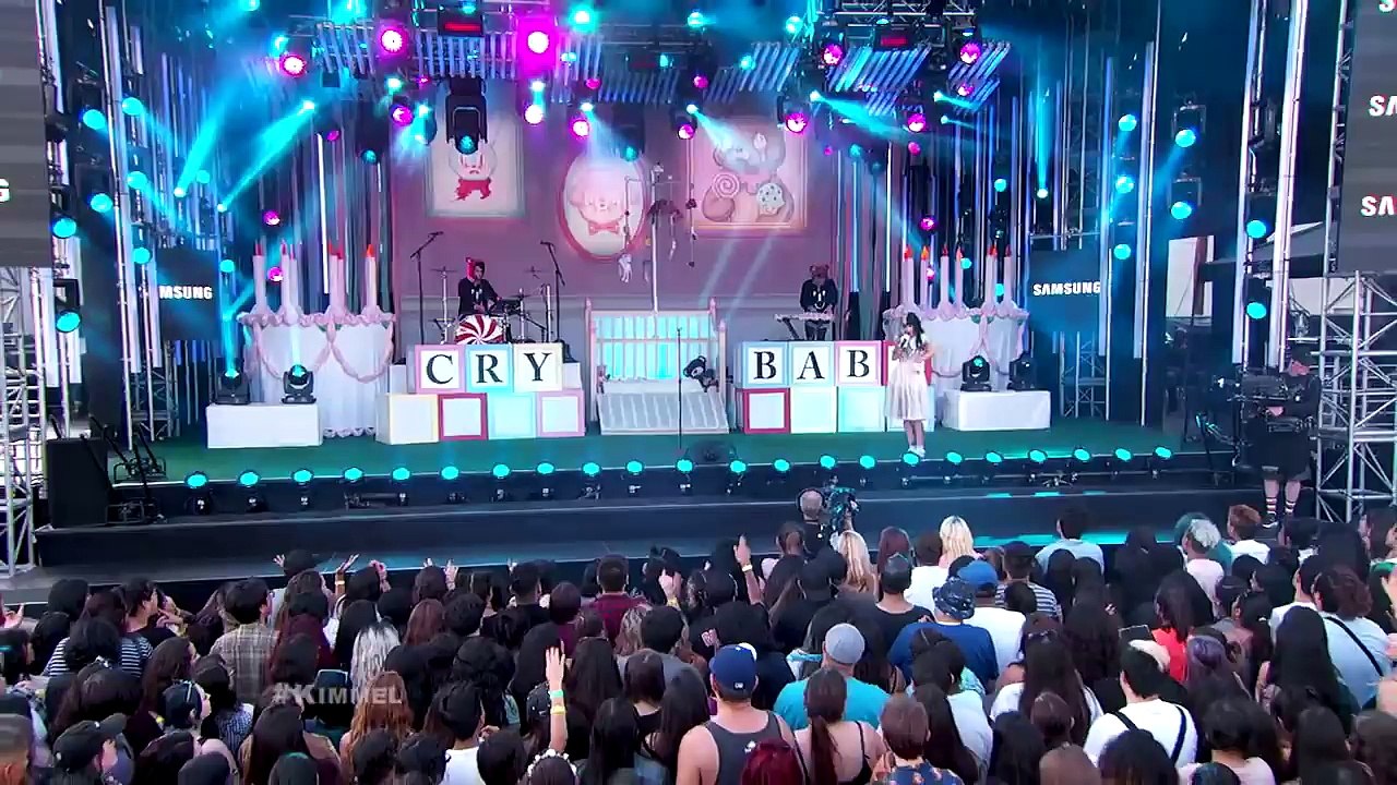 Melanie Martinez Performs "Pity Party"