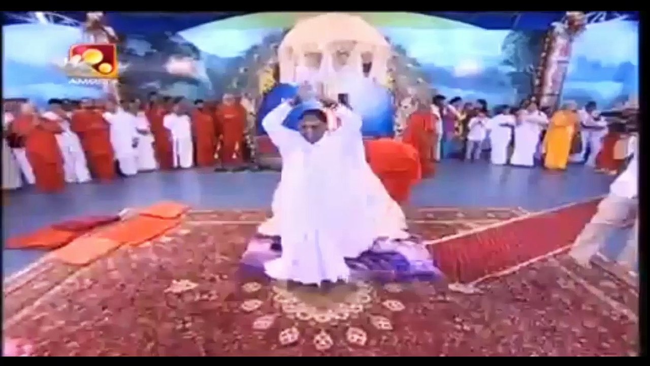 Lokathnioru Amma - Amritavarsham 62 special video