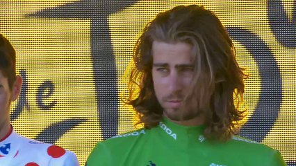 TdF - Minute de silence sur le Podium Tour