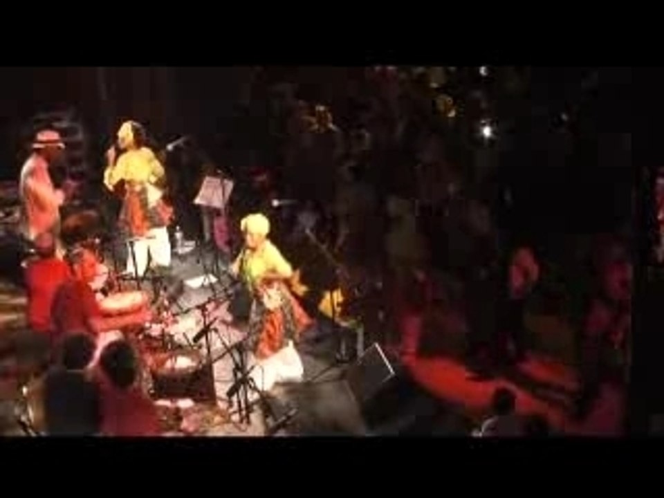 DIFE KAKO EN BAL-CONCERT