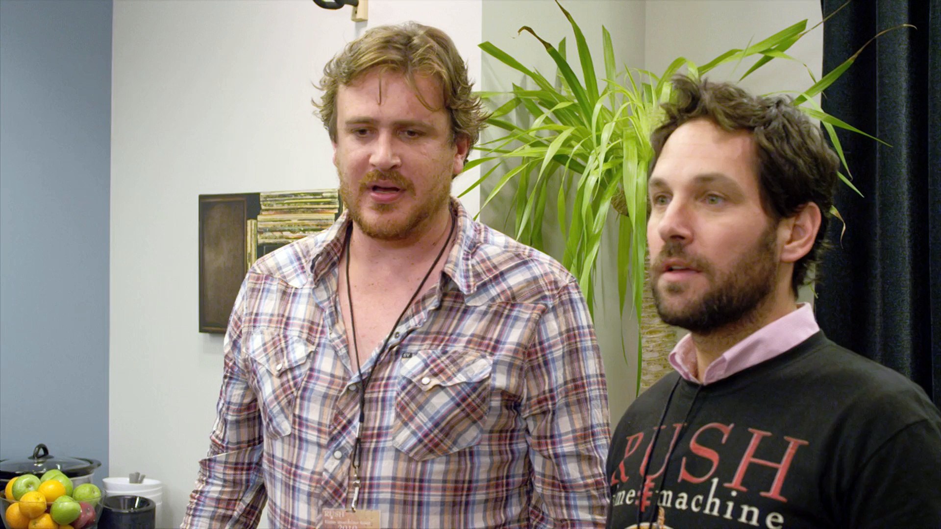 ⁣Jason Segel & Paul Rudd Meet Rush