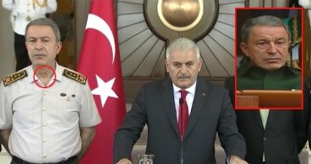 Genel Kurmay Başkanı Akar'ın Boynundaki İz Dikkat Çekti