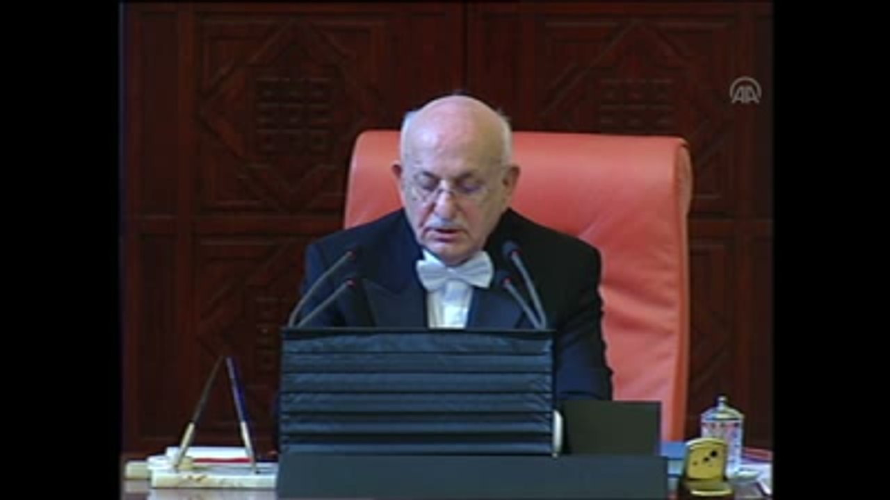 Yıldırım: "Böyle Kahraman Bir Milletin Evladı Olmaktan Gurur Duyuyorum"