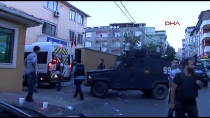 Gözaltına Alınan Askerler Polis Merkezine Getirildi