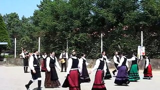 15 de Agosto: Bailando muñeiras!! Traditional celtic music and dance from Galicia - Spain