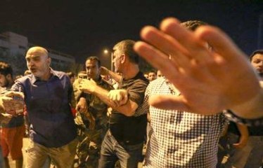 Darbeci Binbaşı Böyle Teslim Oldu