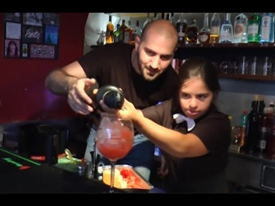 Napoli - Corso di barman per disabili al Kestè (15.07.16)