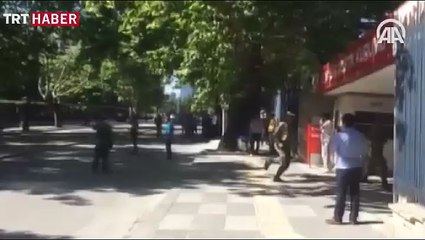 Genelkurmay Başkanlığın'dan çıkan er ve erbaş polise teslim oldu