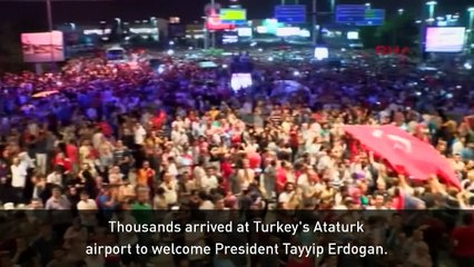 Thousands welcome Turkey's president