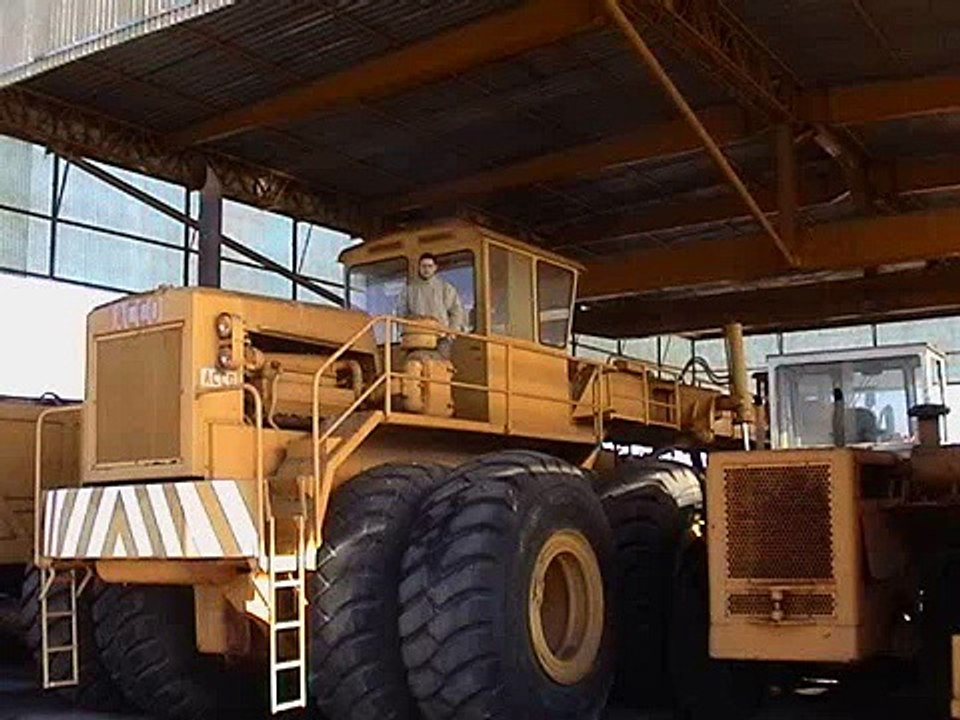 Worlds Largest Grader don campbell models 24 ACCO grader