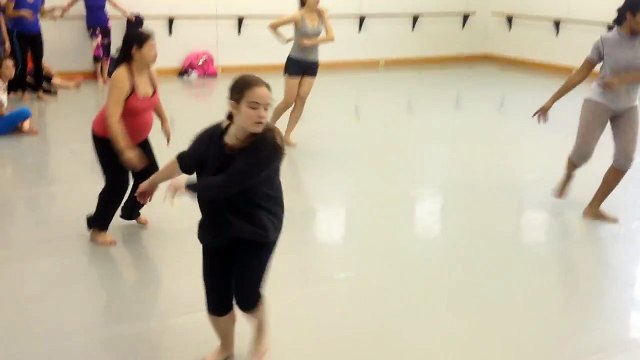 Modern Dancing at 29 Weeks Pregnant