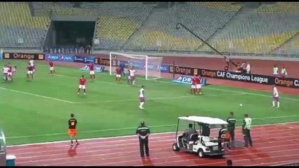 بالفيديو.. القائم ينقذ الأهلي من هدف الوداد الأول