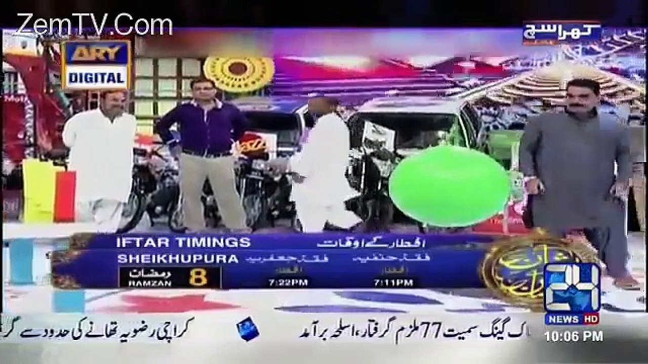 mubashir luqman badly blasted on the channels to conduct the ramzan transmission -