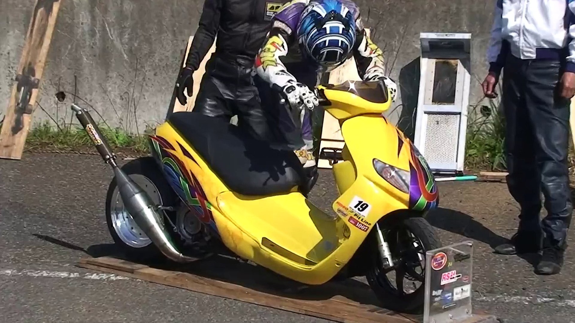 Scooter Drag Racing Ss1 32mile 4 25 2010 5 Video Dailymotion