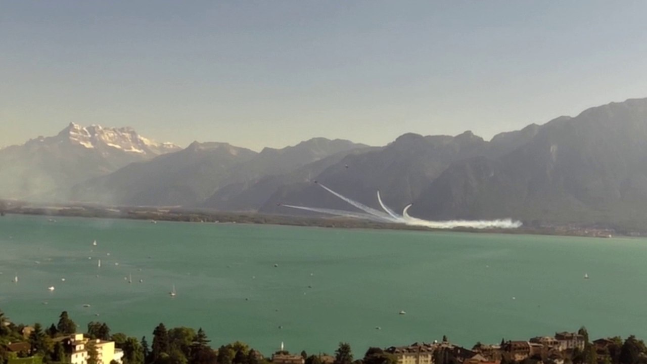 Patrouille Suisse sur Montreux