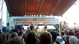 Blind Melon - No Rain (live Stamford, CT 06-26-08)