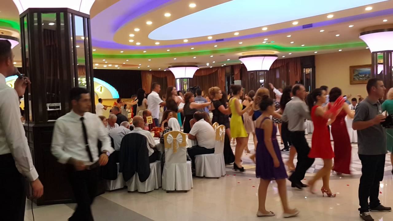 Vesad Mjeku live atmosfer