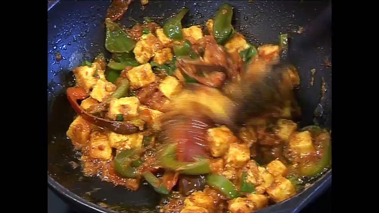 - SHIMLA MIRACH & PANEER - Bajias Cooking