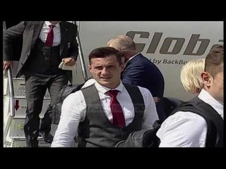 PA KOMENT: Pritja e kombëtares në aeroport - Top Channel Albania - News - Lajme