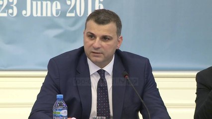 BSH: Kreditimi rrezikon ekonominë - Top Channel Albania - News - Lajme