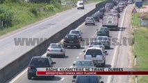 Radhë kilometrike në Tiranë - Durrës - News, Lajme - Vizion Plus