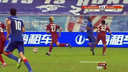 Horrible leg break for Demba Ba in China