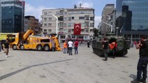 Fetö'nün Darbe Girişimi - Taksim Meydanı'ndaki Tank Çekildi