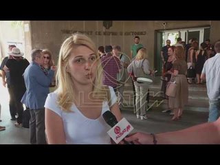 Zgjedhja e rektorit në UKM, studentët në protesta