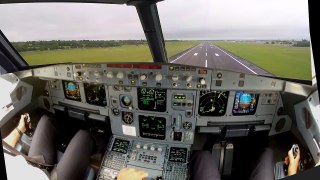 Belfast EGAA Cockpit view (Improved) landing rwy 25