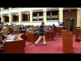 Report TV - Pakti i fshehtë, deputetët nuk do të arrestohen për krima të lehta